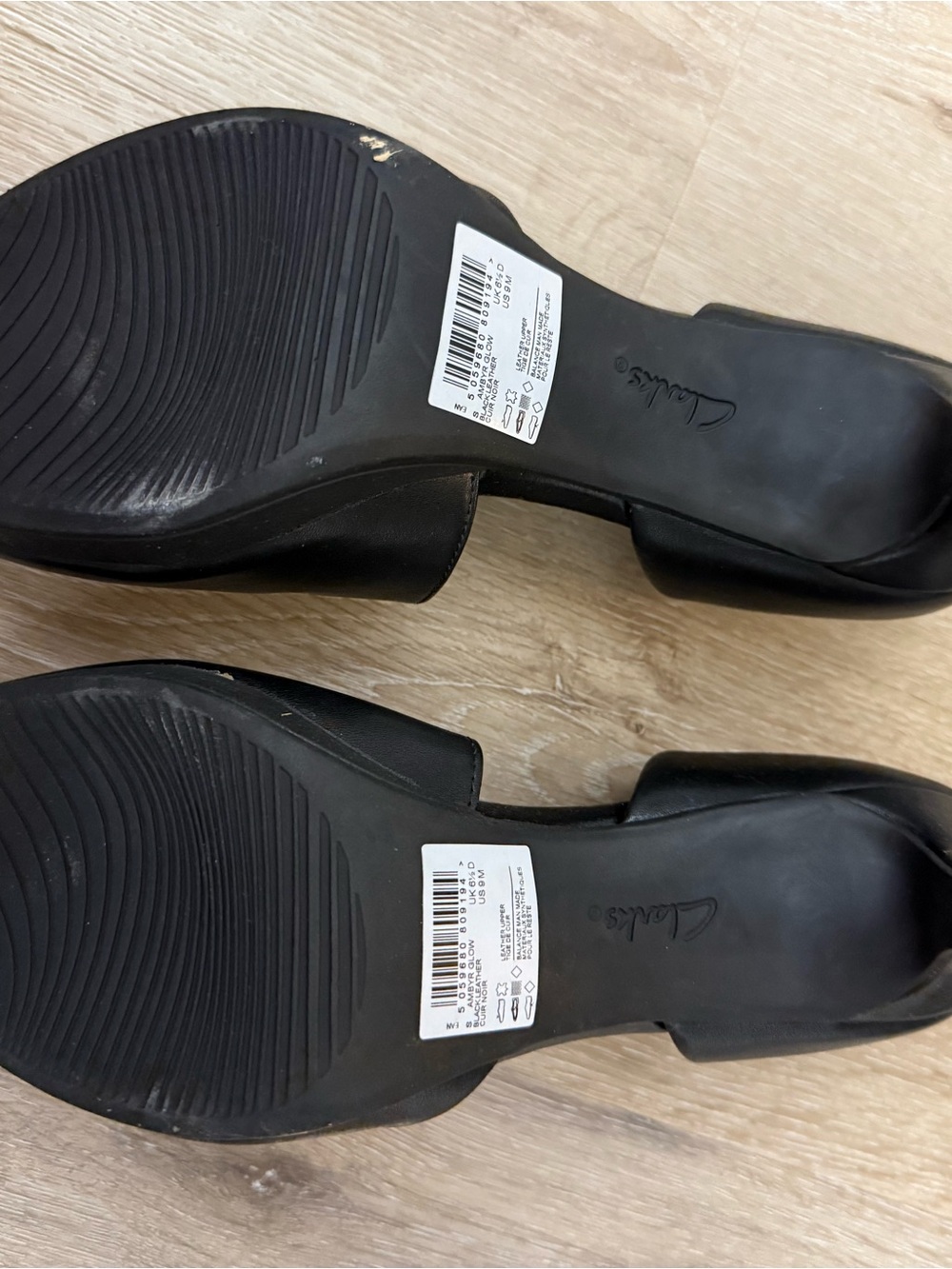 Clarks Black Women's Mary Jane Heeled Pumps with Strap - Picture 4 of 5